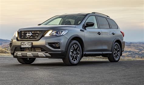 May 15, 2021 · the 2022 nissan pathfinder will arrive in us and canada dealerships this summer, featuring new rugged exterior styling and a modern interior with seating for up to eight passengers. 2021 Nissan Pathfinder getting 9-speed auto, CVT gone ...