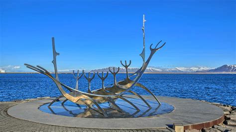 Seafront And Sun Voyager Sólfar Reykjavik Sculpture Travel Guide