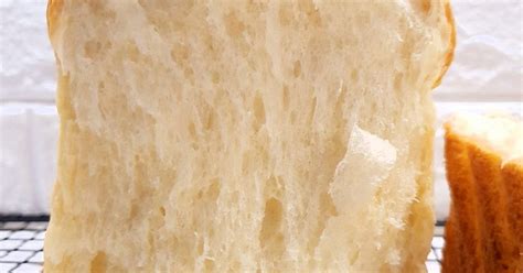 Roti ini berbentuk pipih kecil atau bundar tipis sekeras biskuit. 32 resep roti brioche enak dan sederhana - Cookpad