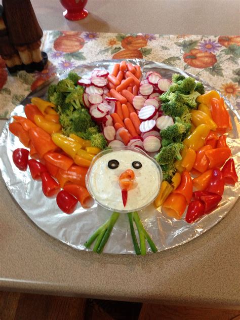 Veggie Turkey tray | Thanksgiving food crafts, Holiday eating, Holiday
