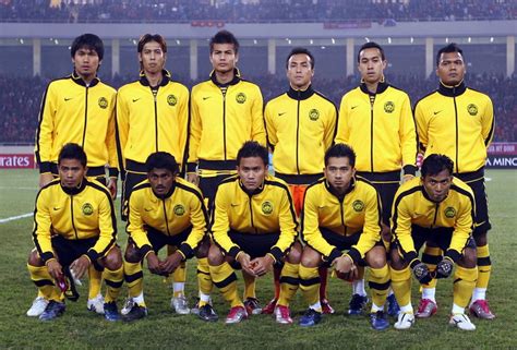 20,000+ users downloaded bola sepak malaysia ~ logo kuiz latest version on 9apps for free every week! Dunia Bola Ruy Zal: Pasukan bola sepak kebangsaan Malaysia