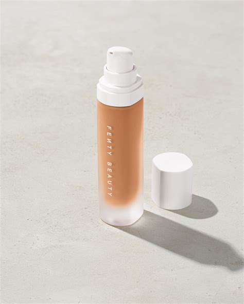 Pro Filtr Soft Matte Longwear Foundation — 380 Fenty Beauty Fenty