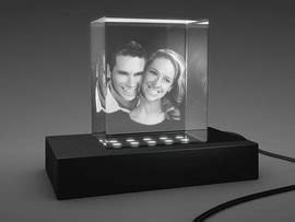 We did not find results for: Foto nel cristallo 3D | La tua foto in 3D a laser in un ...