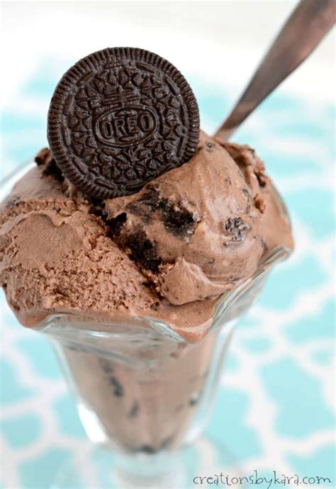 Homemade Chocolate Oreo Ice Cream