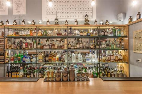 Uitgaan in krakau is een feestje: Uitgaan Boedapest | Tips van locals voor je citytrip - Tix.nl