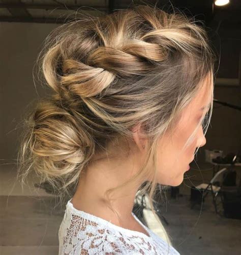 42 the most beautiful ideas find out the different guests hairstyles you can try this wedding season from our collection of chic and easy.42 chic and easy wedding guest hairstyles wedding guest hairstyles should be fancy, rather effortless than very difficult. 25 Beautiful Wedding Guest Hairstyle Ideas 2019 - SheIdeas