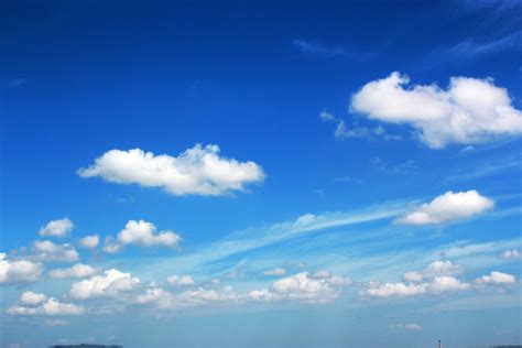 Las Nubes Y El Cielo Azul Stock De Foto Gratis Public Domain Pictures