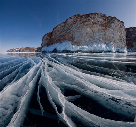 Breathtaking Photos Of Frozen Lake Baikal In Siberia Russia 23 Pics