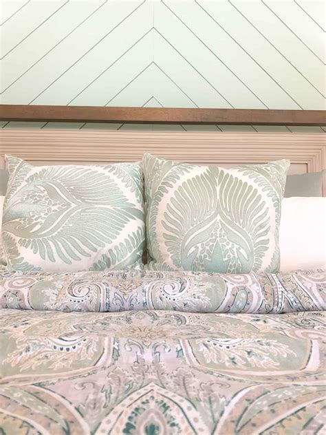 Seafoam Green Airy Bedroom Design Beach Houses