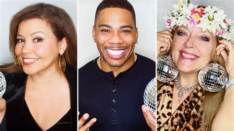 Dancing With The Stars Season 29 Cast Strikes A Pose In New Portraits