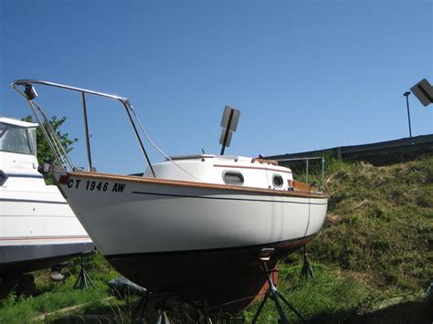 1981 Cape Dory 22 Sailboat For Sale In Maine