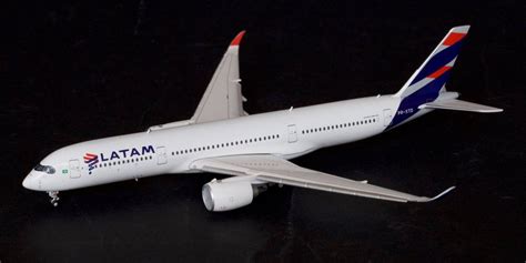 Latam Airbus A350 900 Reg Pr Xtd 1400