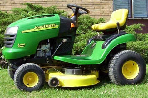 John Deere L100 Lawn Tractor Maintenance Guide And Parts List