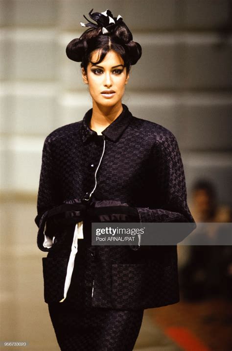 Yasmeen Ghauri Au Défilé Valentino Haute Couture Collection In