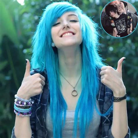 Alex Dorame Colored Haired Youtube Star Enjoying With Boyfriend