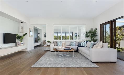 Modern Coastal Living Room Ideas Beige Sofa With Coastal Cushions