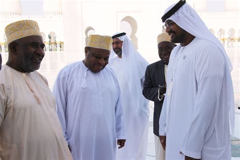 Abu Dhabi Accueille Le Président Et Sa Délégation