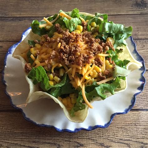 Easy Taco Salad Recipe In Crunchy Taco Shell Bowls Melanie Cooks