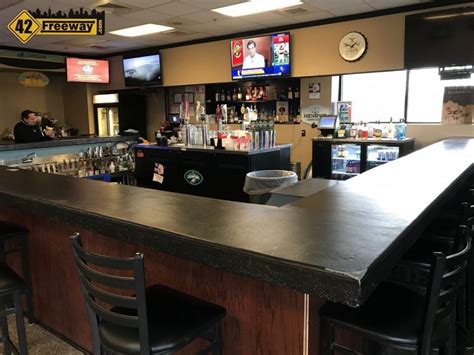 At sports bar and grill we are passionate about sport and food, our bars will immerse you in the action, whether you're watching your team on our screens at every viewpoint or taking on your friends in our games rooms. Fatty's Bar and Grill Somerdale is Finally Open For ...