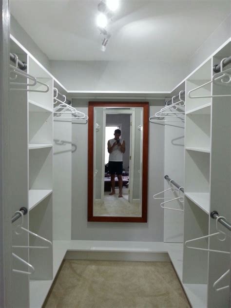 See more ideas about closet bedroom, attic rooms, small walk in wardrobe. Small and simple walk in closet 8'x6' | Apartment closet organization, Closet small bedroom ...