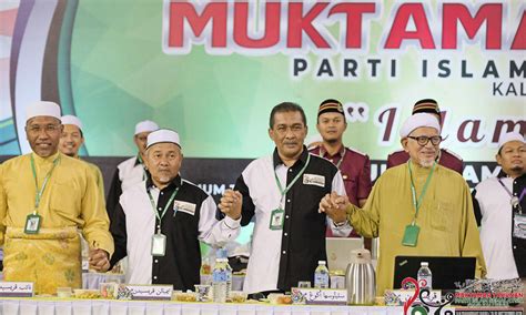 Bentuk / cara apenentangan orang melayu terhadap malayan unionperanan dato onn jaafar menyeru semua pertubuhan melayu bersatu. PAS pecah belahkan Melayu sejak 1955 - Tun M