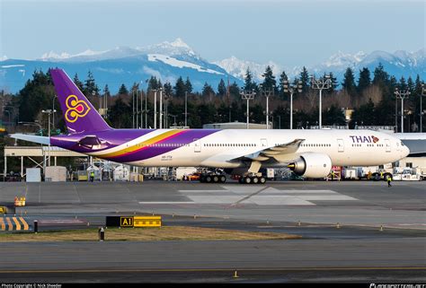 Hs Tta Thai Airways International Boeing 777 300 Er Photo By Nick Sheeder Id 1143098