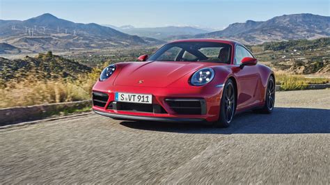 The Sweet Spot 2022 Porsche 911 Gts Comes In 5 Different Flavors
