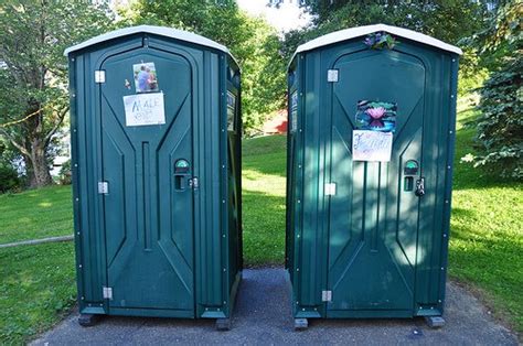 Portable Restrooms Toilet Trailers For Rent A Royal Flush