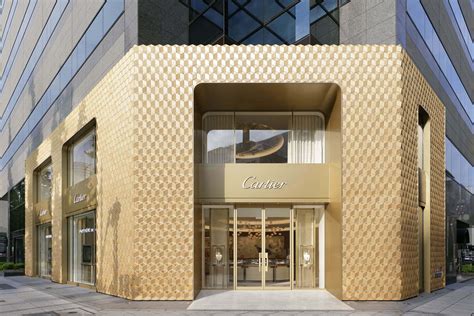 The New Face Of Fashion Retail The Facade Design Of Luxury Brands