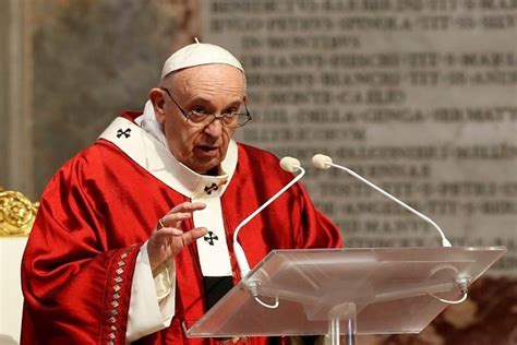 Papa Francisco Es Vital Transformar Una Economía Que Mata