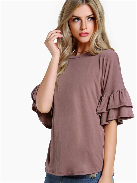 Most Popular Ruffle Sleeve Tops That Make You Eye Catching Layered