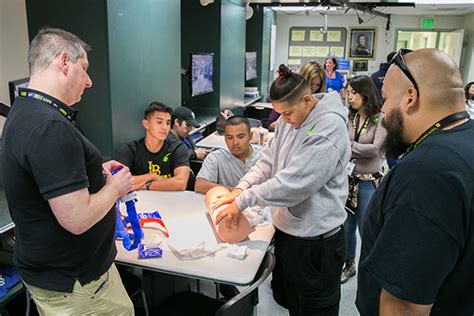 Simulation Opens New Path For At Risk Youth Hsc News