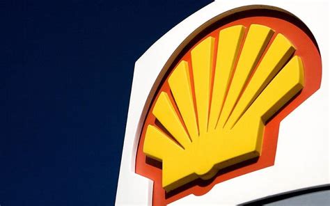 In 2019, it produced 2.0 million barrels of liquids and 11.4 billion cubic feet of natural gas per day. Royal Dutch Shell: 2017 Outlook - Royal Dutch Shell plc ...