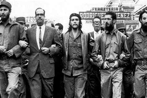 La Destructora Y Nefasta Influencia De La Revolución Cubana Por Héctor