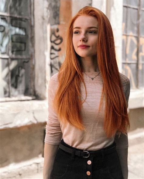 pin by 𝓘𝓷𝓼𝓹𝓲𝓻𝓪𝓽𝓲𝓸𝓷 𝓓𝓪𝓲𝓵𝔂 on girl beauty･ﾟ red hair woman beautiful redhead redhead girl