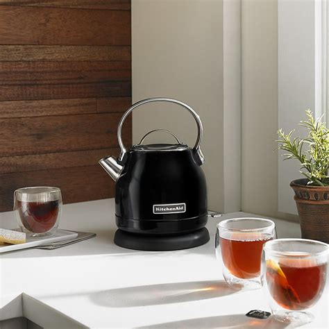 Maybe you would like to learn more about one of these? KitchenAid Artisan KEK1222 Electric Kettle 1.25L Onyx ...