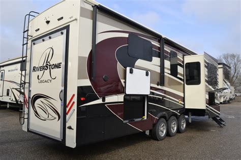 2020 Riverstone 37flth Fifth Wheel By Forest River On Sale Rvn16209