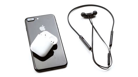 Apple To Launch Truly Wireless Powerbeats Earbuds In April Report