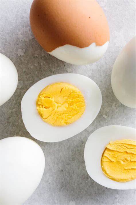 Easy To Peel Hard Boiled Eggs Downshiftology