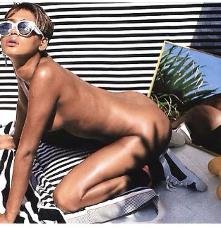 Rihanna Nude Photos Leaked ICloud Hack Pics XHamster
