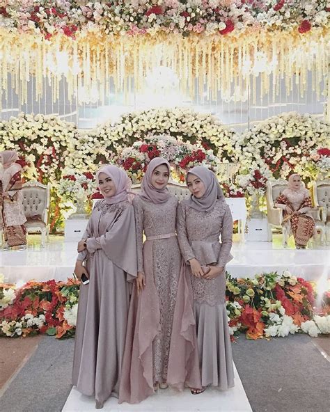 Dress Gaun Bridesmaids Hijab On Instagram Inspiration From Ditzwis