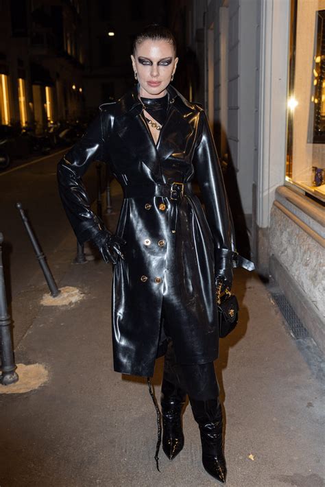 Julia Fox Wears A Head To Toe Black Leather Look Paired With Boots