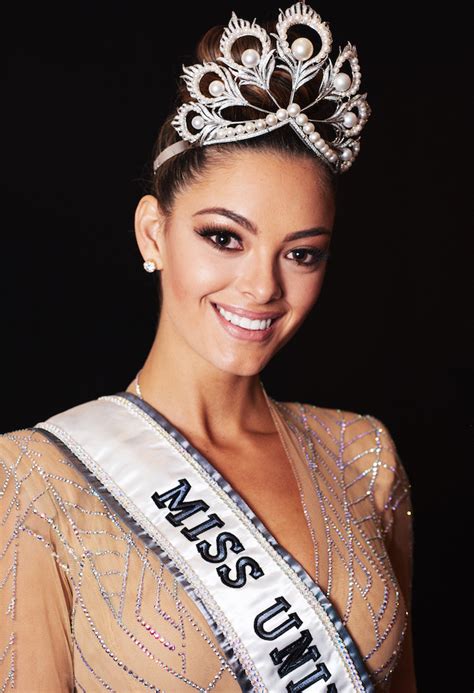 Demi Leigh Nel Peters Miss Universe South Africa 2017 Is Crowned Miss