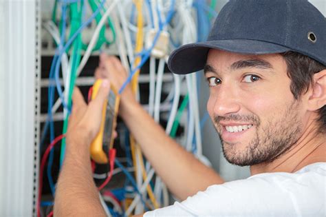 Reasons To Hire A Professional Electrician Michigan Electrician In