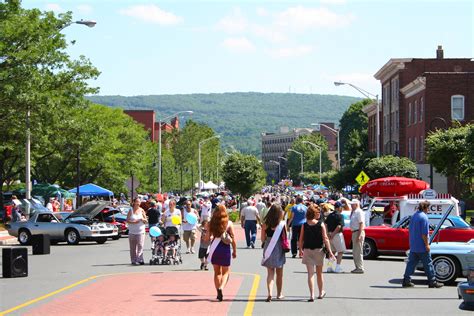 Bristol, CT - Travel, Tourism and Business In Bristol, Connecticut