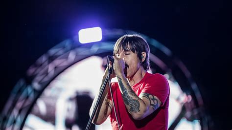 Red Hot Chili Peppers Strip My Mind Lollapalooza Argentina