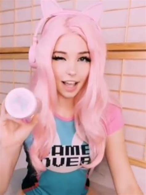 Instagram ‘gamer Girl Sells Her Bath Water To ‘thirsty Social Media