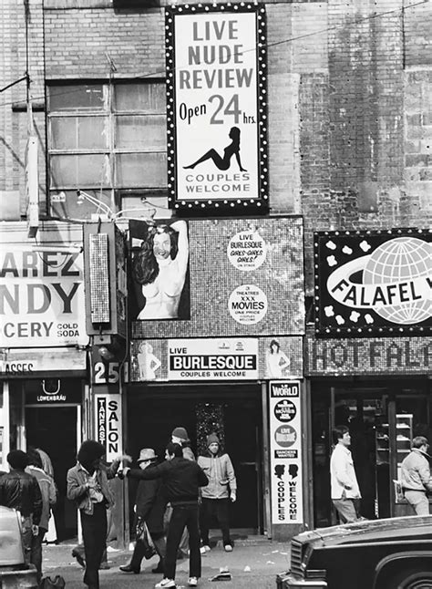 Shocking Vintage Pictures Of Times Square At The Height Of Its Depravity In The 1970s And 1980s