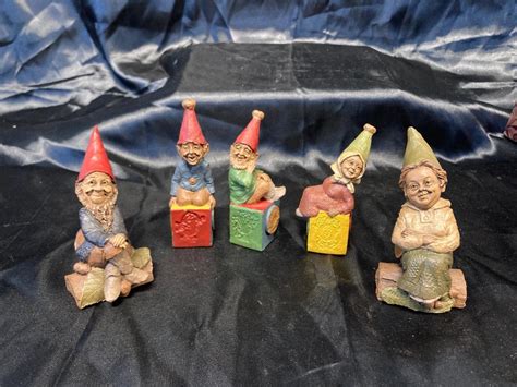 Vintage Tom Clark Collectible Signed And Numbered Gnomes