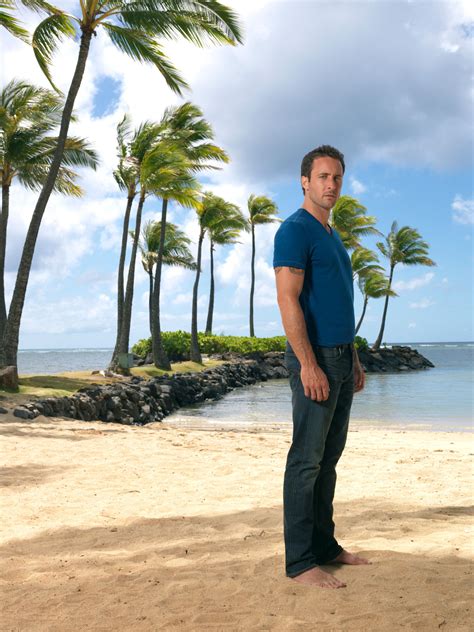 Hawaii Five 0 The Second Season On Dvd Ow Ly Ckgiw Mahalo Hawaii Terry O Quinn The Back Up